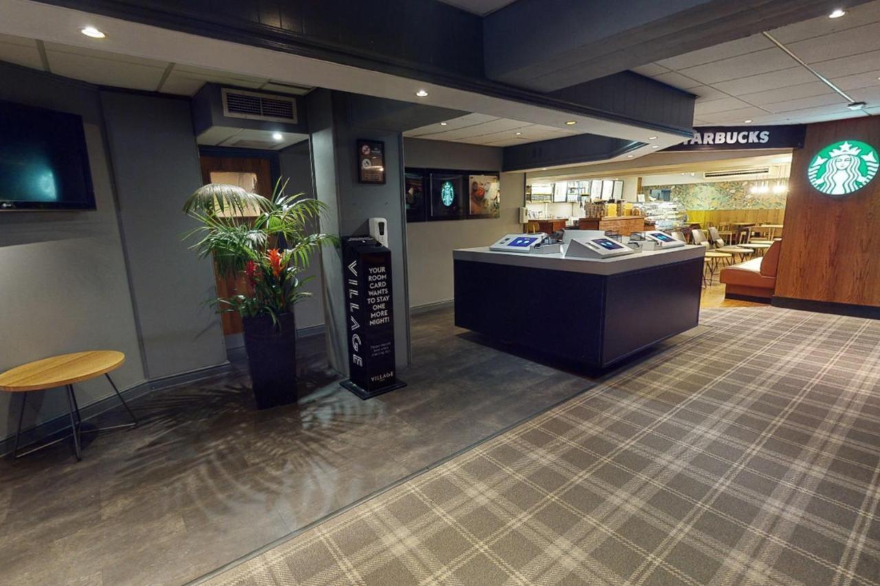 Village Hotel Manchester Hyde Exterior photo